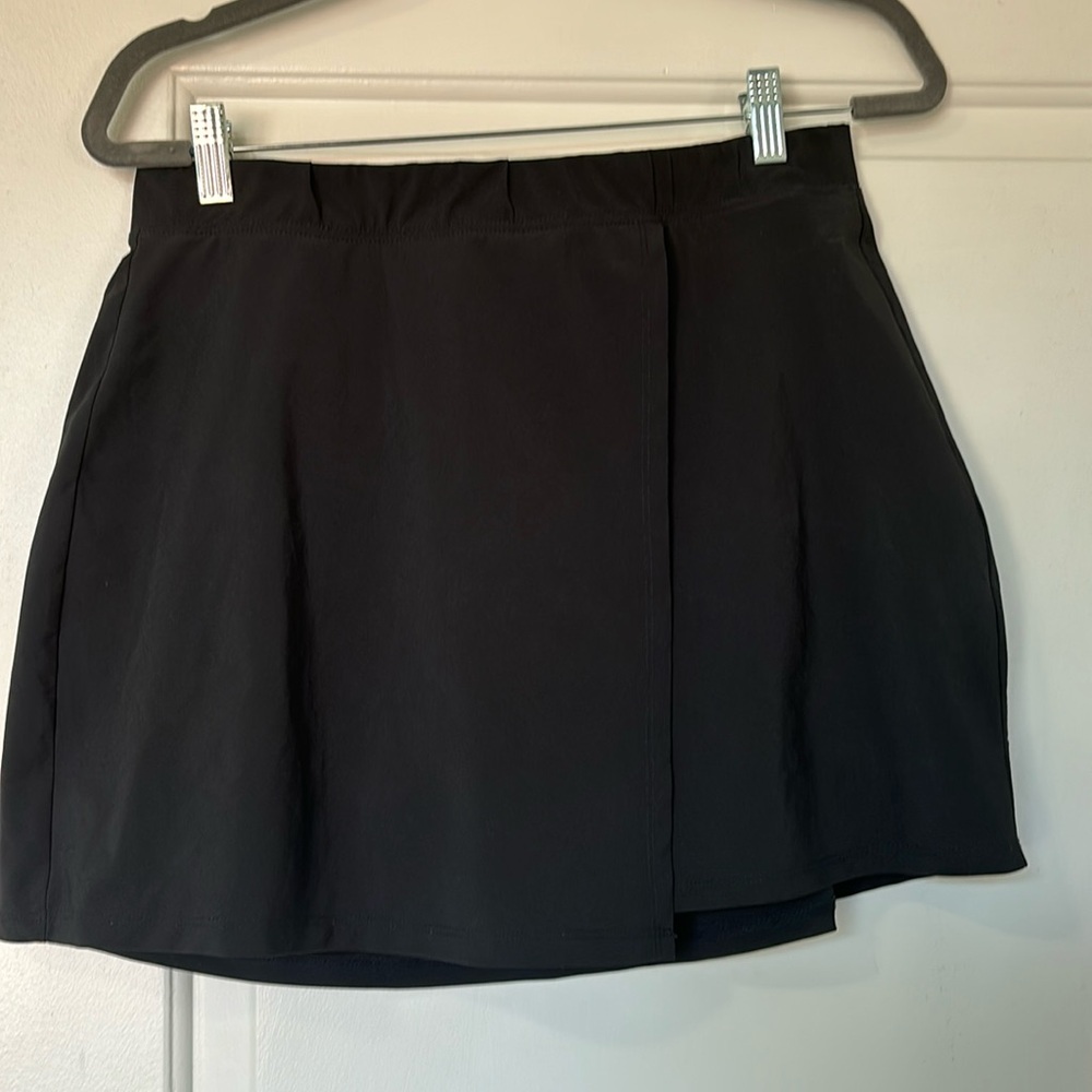 Abercrombie traveler skort